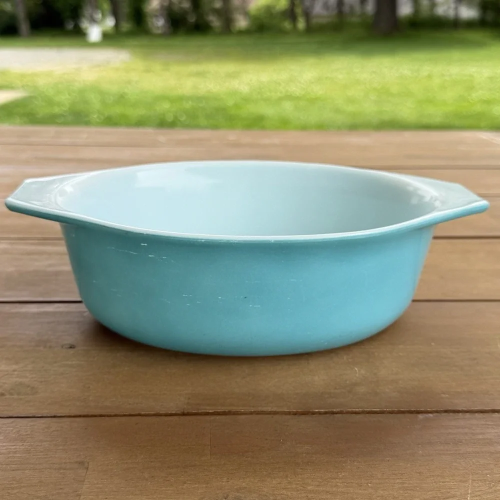 PYREX‎ 043 Turquoise Blue Oval 1.5 Quart Casserole Ovenware Dish Vintage USA